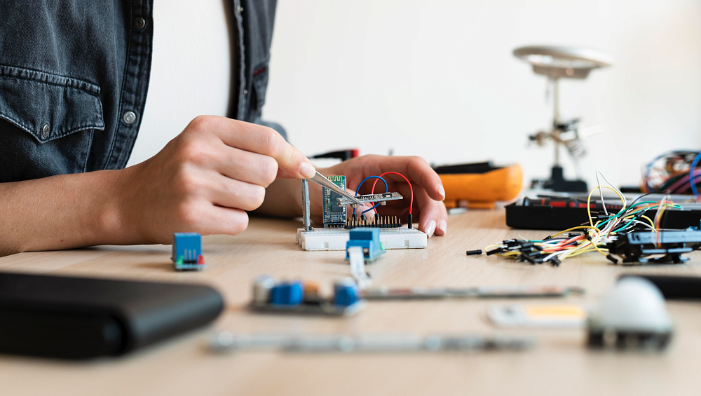 Больше 100 детей из социальных учреждений приняли участие в профориентационной игре «Билет в ЛАНИТ»